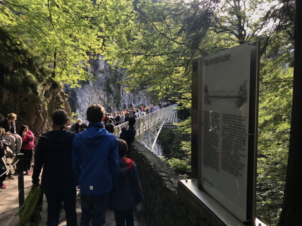 Die letzten Meter zur Marienbrücke Neuschwanstein in Schwangau