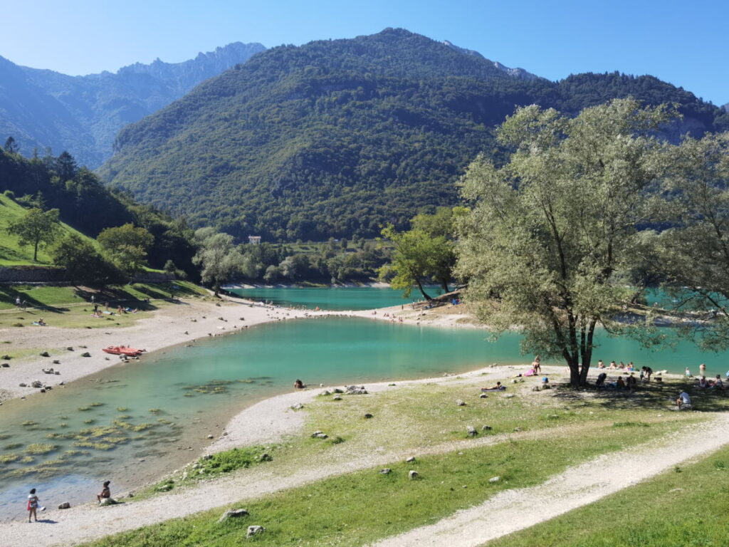 Reiseziele Europa, die du einmal sehen solltest: Der Lago di Tenno in Italien